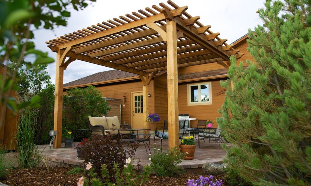 The Benefits of Adding a Pergola to Your Home